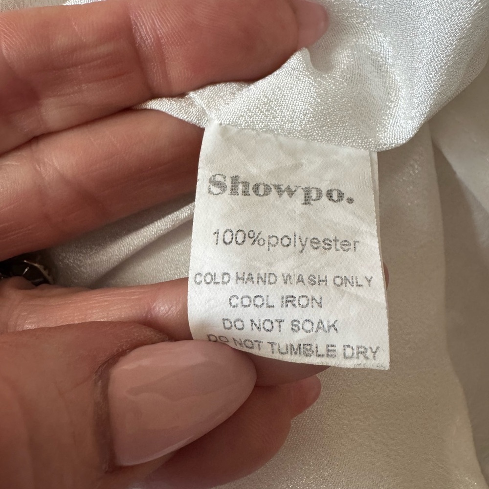 Showpo Cream Satin Fabric - Picture 3 of 4